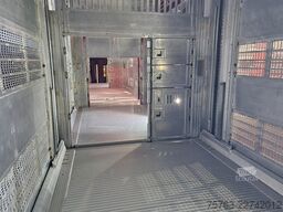 Volvo FH 13.500 XL 6x2 - Pezzaioli livestock 3 deck +...