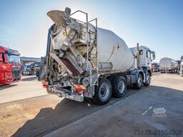 MAN TGS 32.360 BB+LIEBHERR 8m3+TAPIS THEAMS 12m