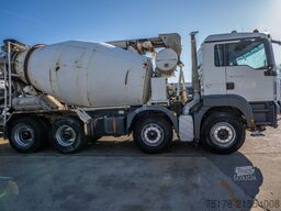 MAN TGS 32.360 BB+LIEBHERR 8m3+TAPIS THEAMS 12m