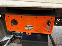 Mercedes-Benz Antos 2124 Carrier Vector 1950MT 2 Zijdeuren Dh...
