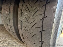 Mercedes-Benz Antos 2124 Carrier Vector 1950MT 2 Zijdeuren Dh...