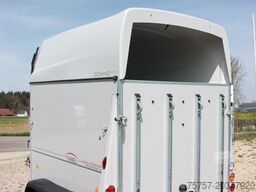 Thiel 2-Pferdanhänger Ultra m. Sattelkammer