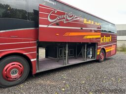 VOLVO 9900 HD 6x2 (9700*415 HD*Tourismo RHD)