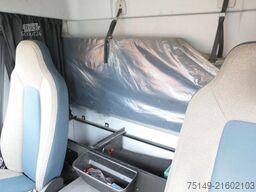 VOLVO FL 280 4x2,, LBW, AHK, Klima, 7.300mm lang,Liege