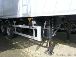 WIELTON NW-3 Bulk Master, Alu, 55m³, Kombitür, Luft-Lift