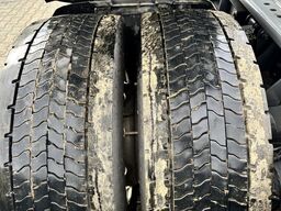 De Jong Trucks & Trailers B.V. De Jong Trucks & Trailers B.V. De Jong Trucks & Trailers B.V.