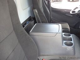 MERCEDES-BENZ 1330 L Atego4 Pritsche 7,2m/LBW/Edscha/AHK/Klima