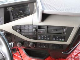 VOLVO FH 500 6x2 LL Plattform mit Radmulden Nr.: 312