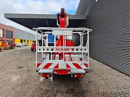 Nissan Cabstar 35.12 NT400 Palfinger P210BK