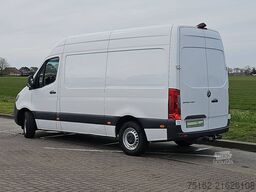 MERCEDES-BENZ SPRINTER 315 L2H2 RWD Automaat