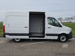 MERCEDES-BENZ SPRINTER 315 L2H2 RWD Automaat