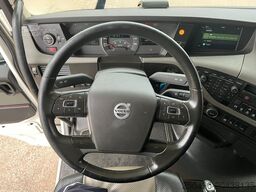 Volvo FH 540 8x4*4 CHASSIS L=7137 mm