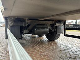 Schmitz Cargobull Thermoking SLXe Spectrum ,disc brakes,multi temp