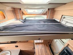 WEINSBERG CaraSuite 700 ME Einzelbetten-Hubbett-Automatik