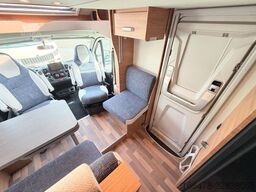WEINSBERG CaraSuite 700 ME Einzelbetten-Hubbett-Automatik