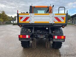 Mercedes-Benz Unimog U300