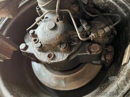 Mercedes-Benz Unimog U300