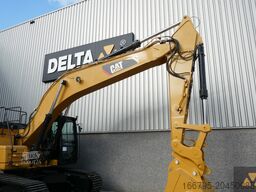 Caterpillar 330FL