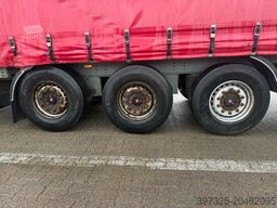 Kel-Berg Curtainsider / Planenauflieger / Gardin