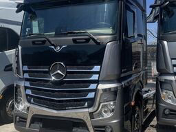 Mercedes-Benz Actros 1853