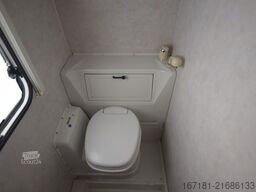 WILK Stern 440 mit Mover, Markise und Vorzelt