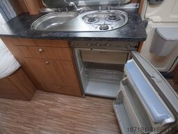 BÜRSTNER Belcanto 460 TL mit Mover und Markise