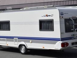 HOBBY Excellent Easy 495 UL mit Mover und Vorzelt