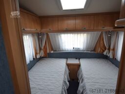 HOBBY Excellent Easy 495 UL mit Mover und Vorzelt