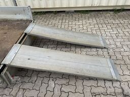 KOCH Baumaschinenanhänger / Rampen / TÜV Januar 2027