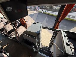 VOLVO 9700