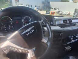 MAN TGX 26.440L 6x2 Pritsche mit Kran Palfinge