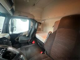 Mercedes-Benz Actros 1843