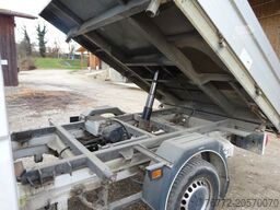 VOLKSWAGEN Crafter Pritsche 35 /Kipper/7 Sitze/Motorschaden