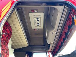 DAF XF 105.410 Royal truck! Retarder, EURO 5, 2x Fu...