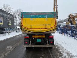 MAN TGS 26.440 Schwarzmuller Tipper trailer