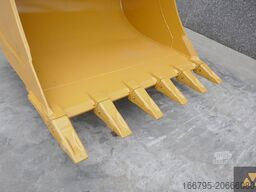 Caterpillar 325F LCR