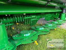 John Deere 328 A