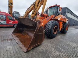 FIAT Fiat Kobelco W 270