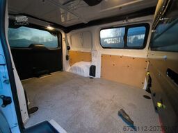 OPEL Vivaro 2.0 Edition M (L2) TEMP NAVI KLIMAAUT