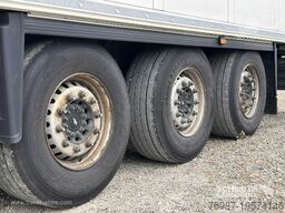 Schmitz Cargobull Tiefkühler Multitemp Doppelstock Trennwand