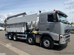 Volvo FH 390 8x4 kolkenzuiger
