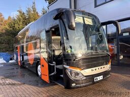 Setra S515