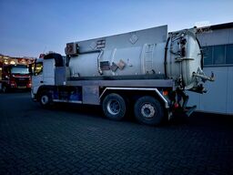 Volvo FM 9 6X2 Saugwagen ADR-GGVS 14qm
