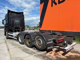 Scania R 650 8x4*4 RETARDER / CHASSIS L=7600 mm