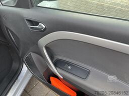 Mercedes-Benz T 180 d AUT DynLicht Fernlichtass. Kam. KlimaA