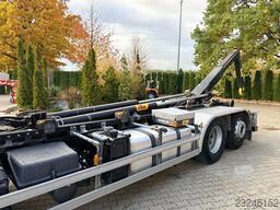 MERCEDES-BENZ Actros 2551 Abrollkipper Hyva