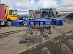 Renders 2 axle | 20 ft| steel suspension | Bpw drum.
