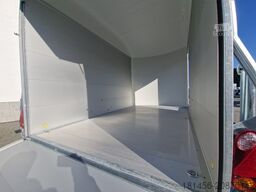 Cheval Liberté Debon Roadster 400 Alu Seitentür weiß Pullman