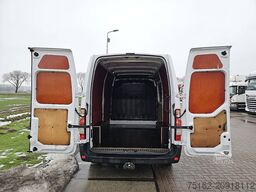 RENAULT MASTER 2.3 DCI 135 L2H2