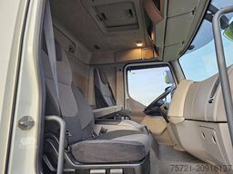 DAF LF 280 16T THERMOKING LIFT